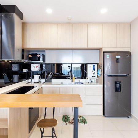 Home, Cosy&Luxury Apartment - 5Mins To Airport, Free Pool&Gym, Airport Pick Up Service Ho Chi Minh-Byen Eksteriør billede